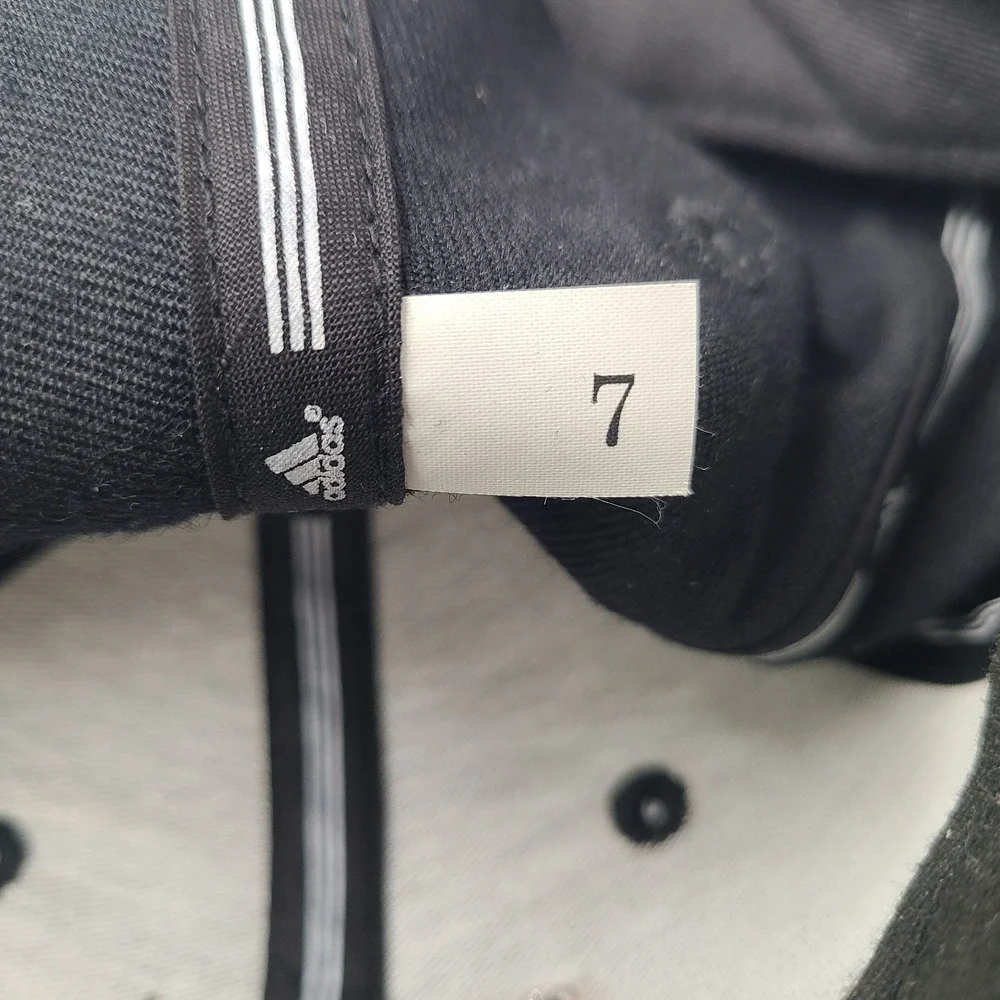 adidas has thread